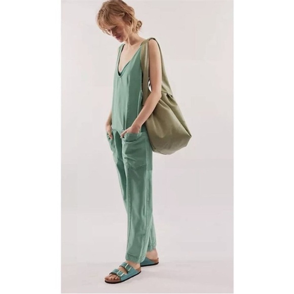 Free People High Roller Denim Jumpsuit Size XL NWT - Picture 1 of 13